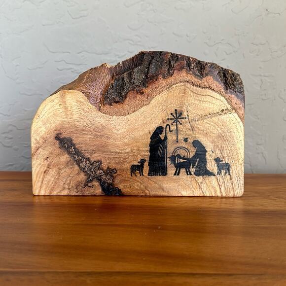 Wood Art with Nativity Print Mary Joseph Baby Jesus Christmas Holiday‎ Decor - Picture 1 of 3
